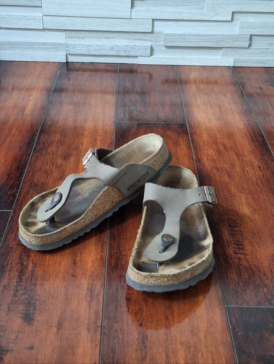 Birkenstock Shoes - Birkenstock Gizeh Brown Taupe Thong Sandals EU 36 US 5-5.5 UK 3 Comfort Footbed